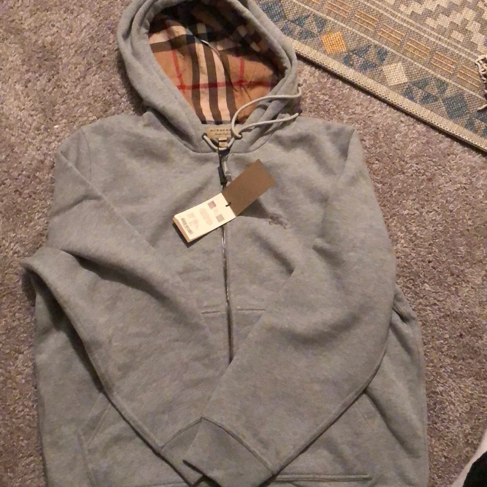 Burberry sweater XXL - Picture 2 of 5